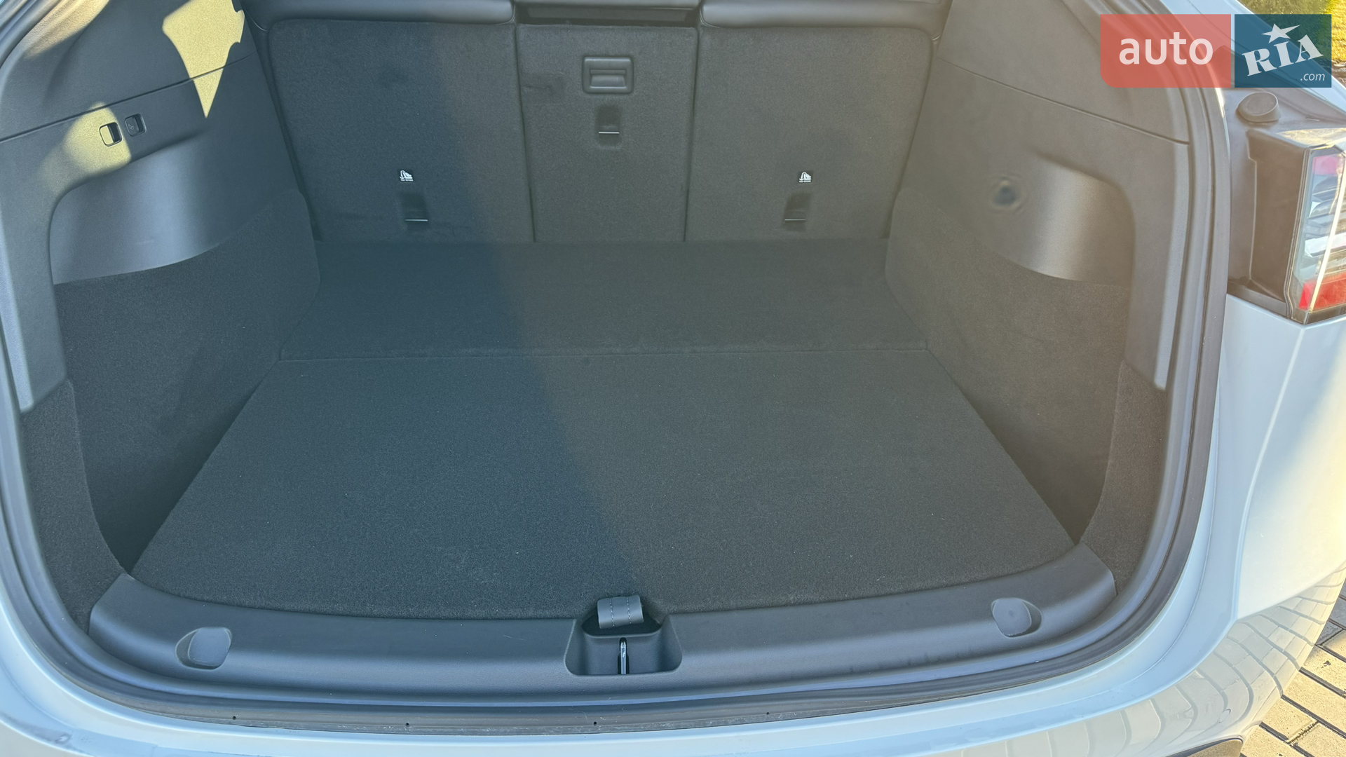 2022 Tesla Model Y - мініатюра 251