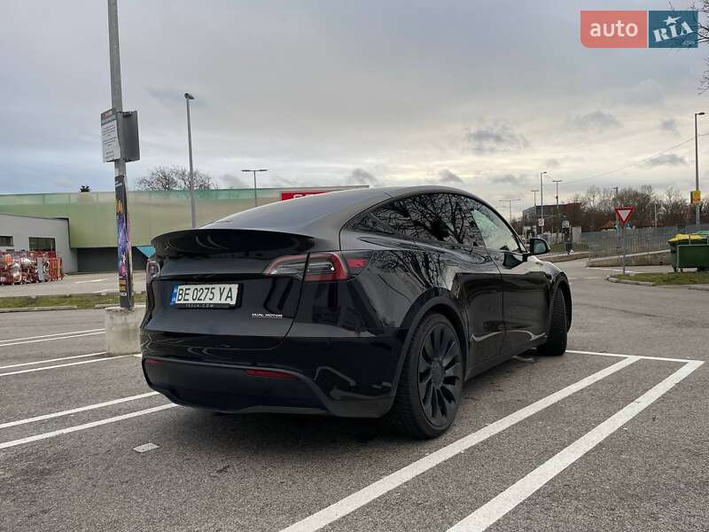 Внедорожник / Кроссовер Tesla Model Y 2022 в Николаеве