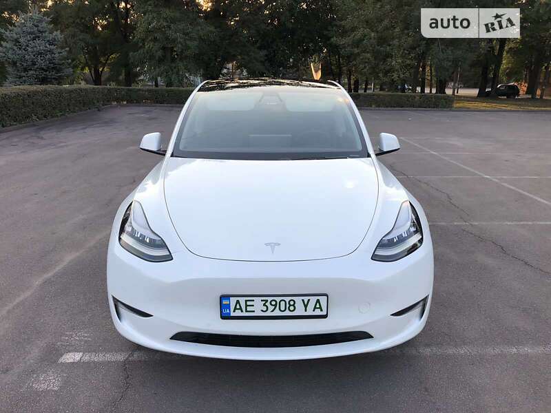 Внедорожник / Кроссовер Tesla Model Y 2020 в Каменском