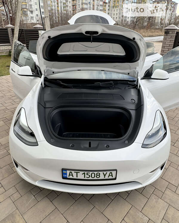 Внедорожник / Кроссовер Tesla Model Y 2023 в Ивано-Франковске фото 41 Внедорожник / Кроссовер Tesla Model Y 2023 в Ивано-Франковске