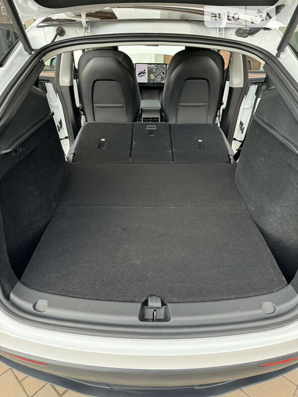 Внедорожник / Кроссовер Tesla Model Y 2023 в Ивано-Франковске фото 44 Внедорожник / Кроссовер Tesla Model Y 2023 в Ивано-Франковске