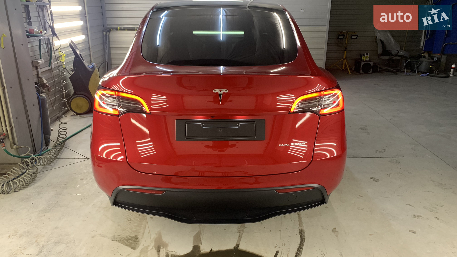 2023 Tesla Model Y - мініатюра 26