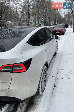 Внедорожник / Кроссовер Tesla Model Y 2022 в 
