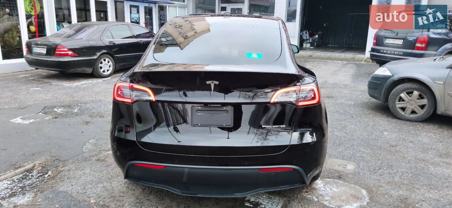 2022 Tesla Model Y - мініатюра 13