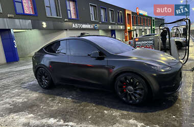Внедорожник / Кроссовер Tesla Model Y 2020 в Тернополе
