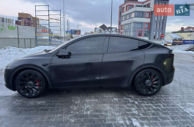 Внедорожник / Кроссовер Tesla Model Y 2020 в Тернополе