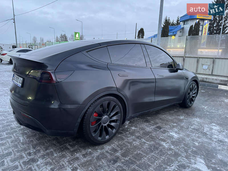 Позашляховик / Кросовер Tesla Model Y 2020 в Тернополі