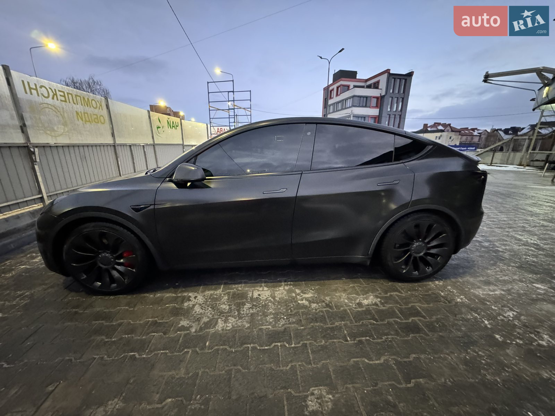 2020 Tesla Model Y - мініатюра 27
