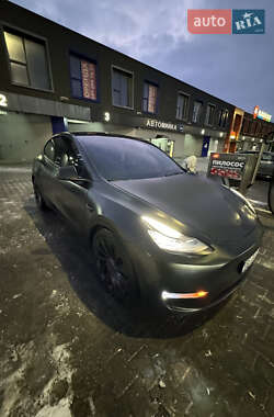 Внедорожник / Кроссовер Tesla Model Y 2020 в 