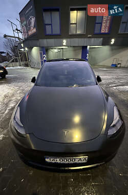 Внедорожник / Кроссовер Tesla Model Y 2020 в 