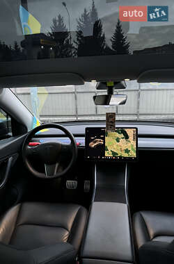 Внедорожник / Кроссовер Tesla Model Y 2020 в Тернополе