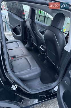 Внедорожник / Кроссовер Tesla Model Y 2020 в 