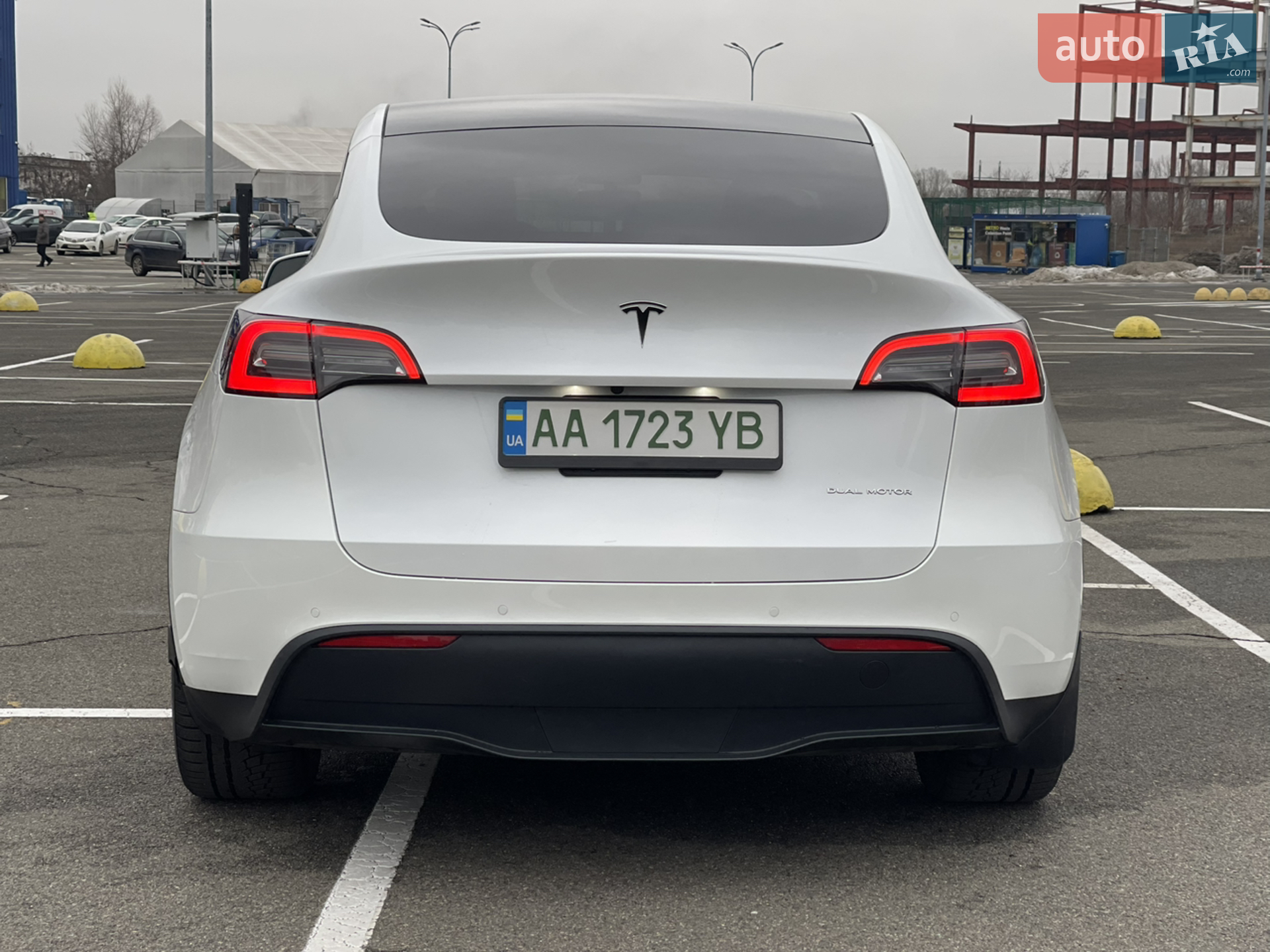 2020 Tesla Model Y - мініатюра 12