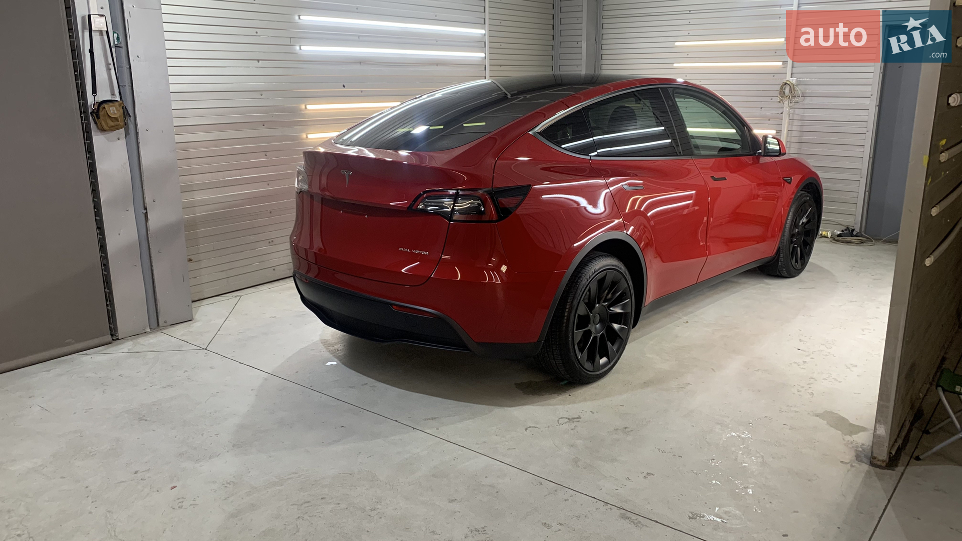 2023 Tesla Model Y - мініатюра 17