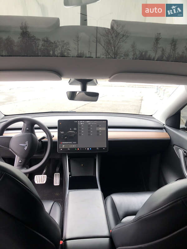 Позашляховик / Кросовер Tesla Model Y 2020 в Харкові