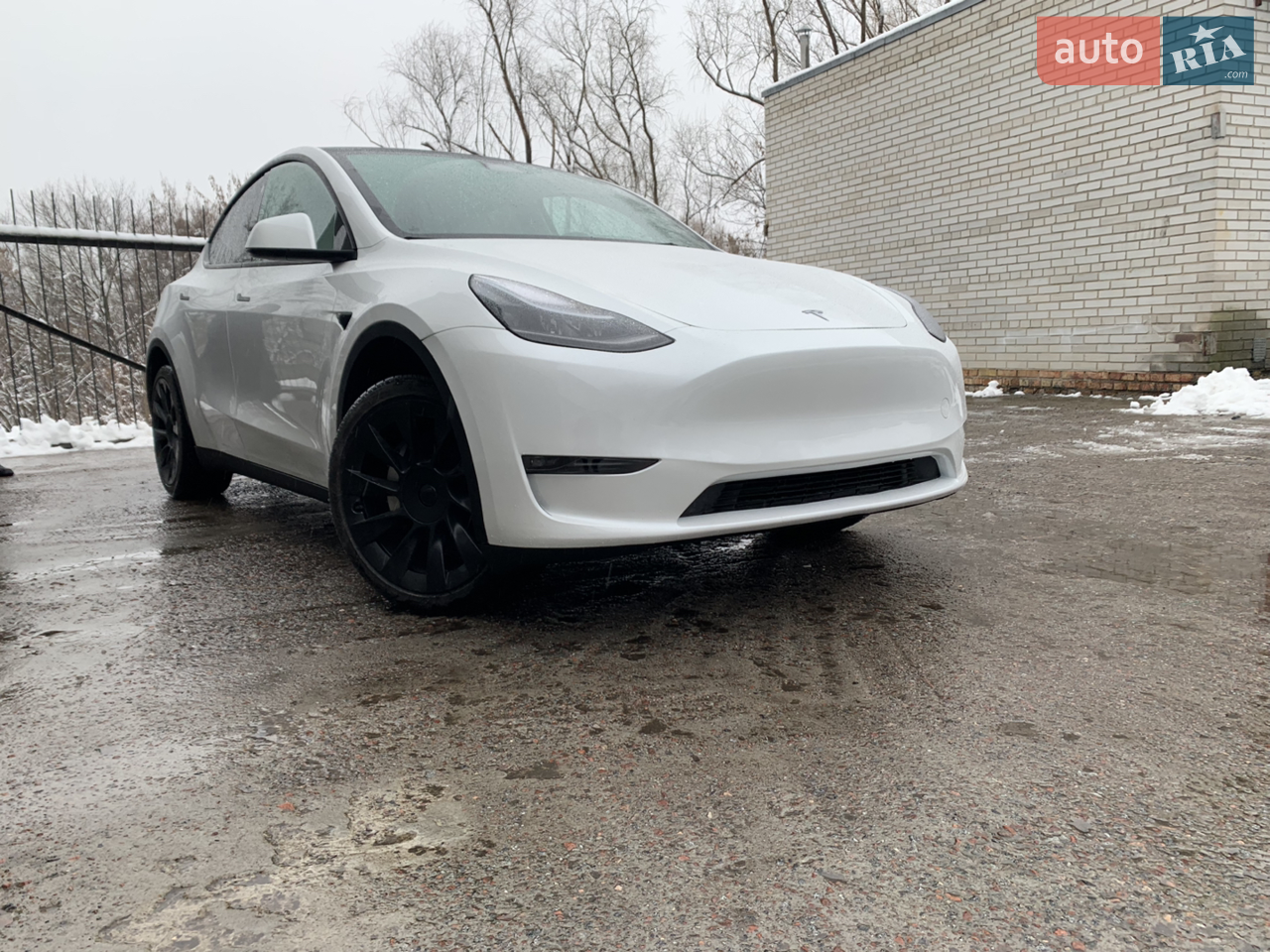2023 Tesla Model Y - мініатюра 21