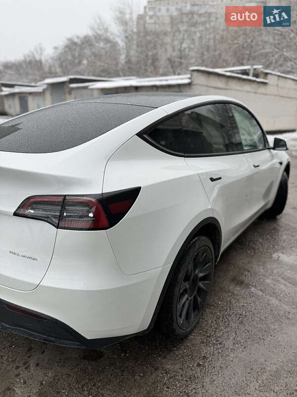 Позашляховик / Кросовер Tesla Model Y 2022 в Білій Церкві