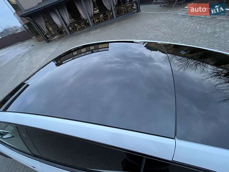 Внедорожник / Кроссовер Tesla Model Y 2023 в Ровно