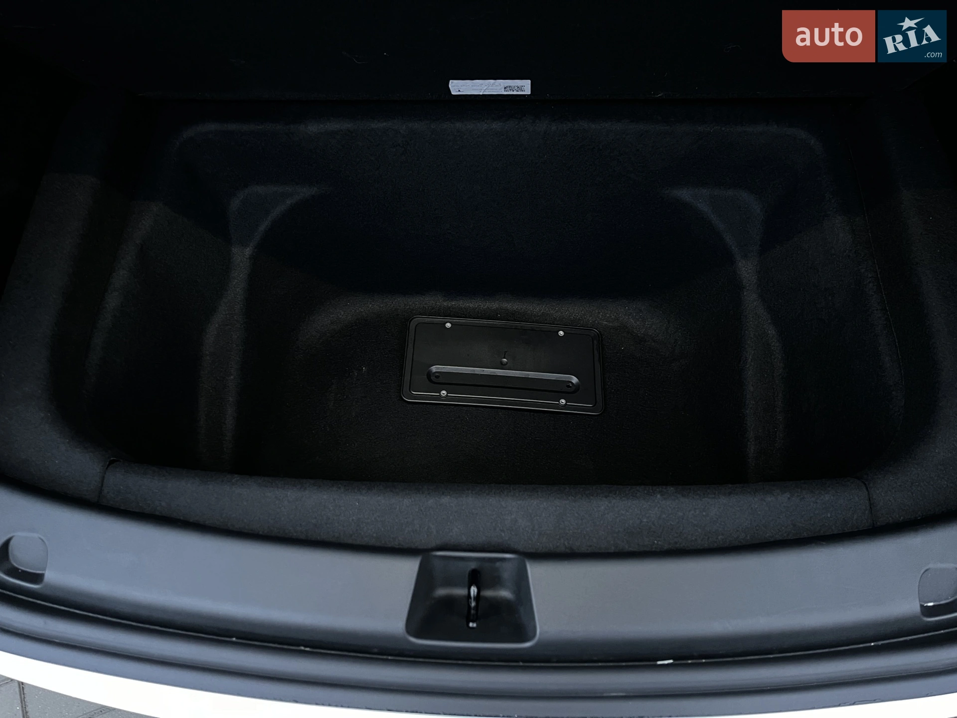 2023 Tesla Model Y - мініатюра 36