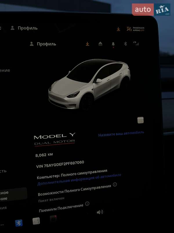 Внедорожник / Кроссовер Tesla Model Y 2023 в Ровно