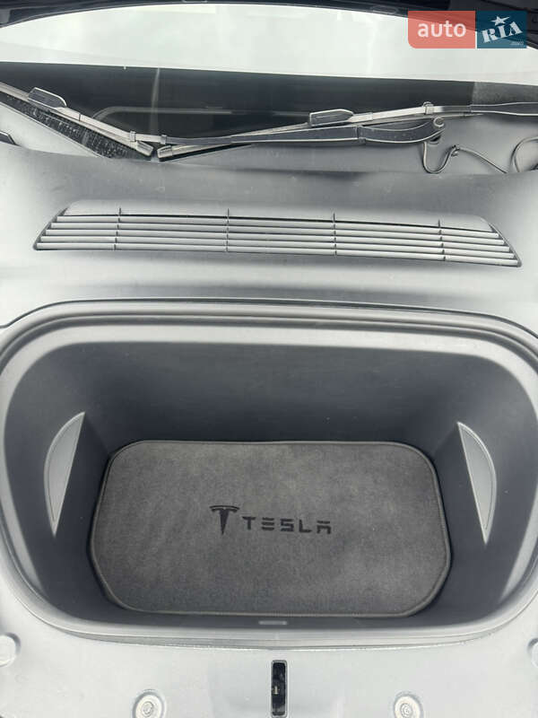 Внедорожник / Кроссовер Tesla Model Y 2021 в Львове фото 3 Внедорожник / Кроссовер Tesla Model Y 2021 в Львове
