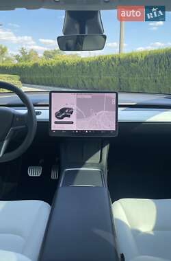 Внедорожник / Кроссовер Tesla Model Y 2021 в Днепре