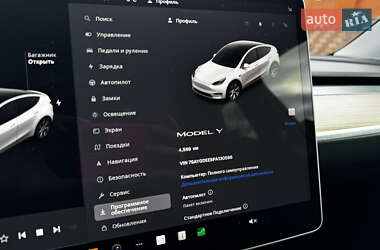 Позашляховик / Кросовер Tesla Model Y 2023 в 