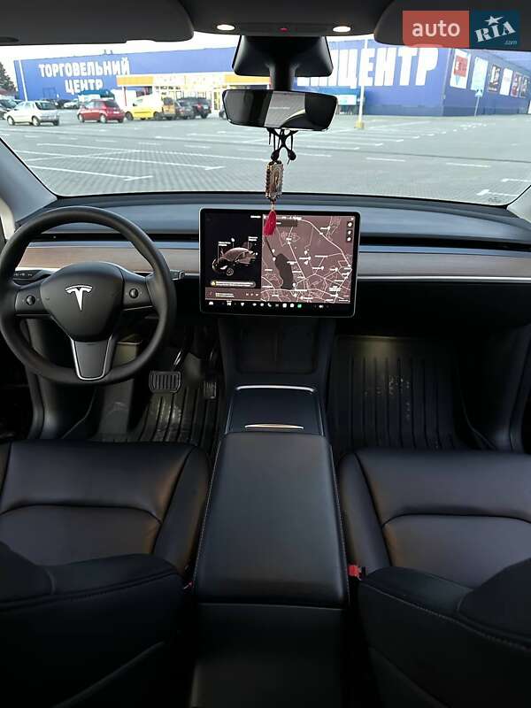 Внедорожник / Кроссовер Tesla Model Y 2021 в Тернополе фото 20 Внедорожник / Кроссовер Tesla Model Y 2021 в Тернополе