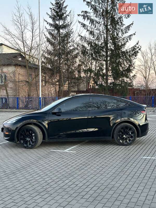 Внедорожник / Кроссовер Tesla Model Y 2021 в Тернополе фото 3 Внедорожник / Кроссовер Tesla Model Y 2021 в Тернополе