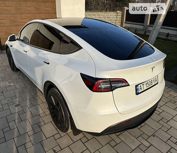 Внедорожник / Кроссовер Tesla Model Y 2023 в Ивано-Франковске фото 17 Внедорожник / Кроссовер Tesla Model Y 2023 в Ивано-Франковске