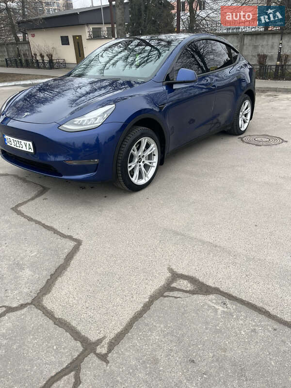 Tesla Model Y 2020