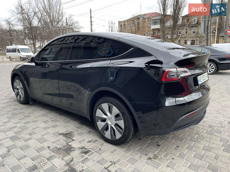 Внедорожник / Кроссовер Tesla Model Y 2022 в Днепре