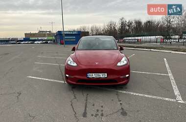 Внедорожник / Кроссовер Tesla Model Y 2020 в Киеве