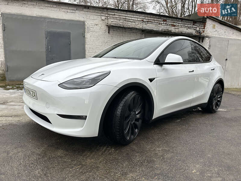 Позашляховик / Кросовер Tesla Model Y 2022 в Сумах