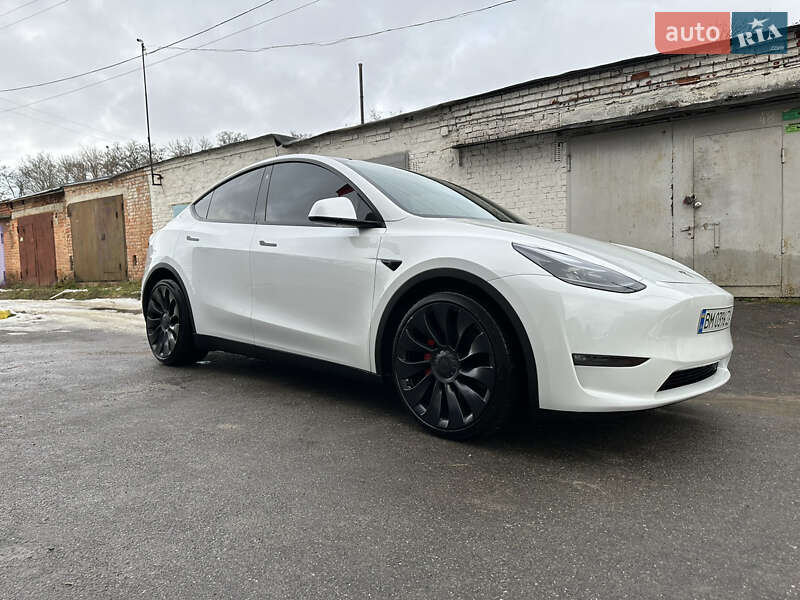 Внедорожник / Кроссовер Tesla Model Y 2022 в 