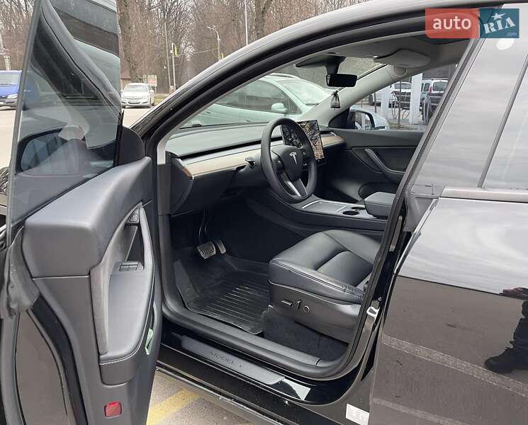 Внедорожник / Кроссовер Tesla Model Y 2021 в Виннице