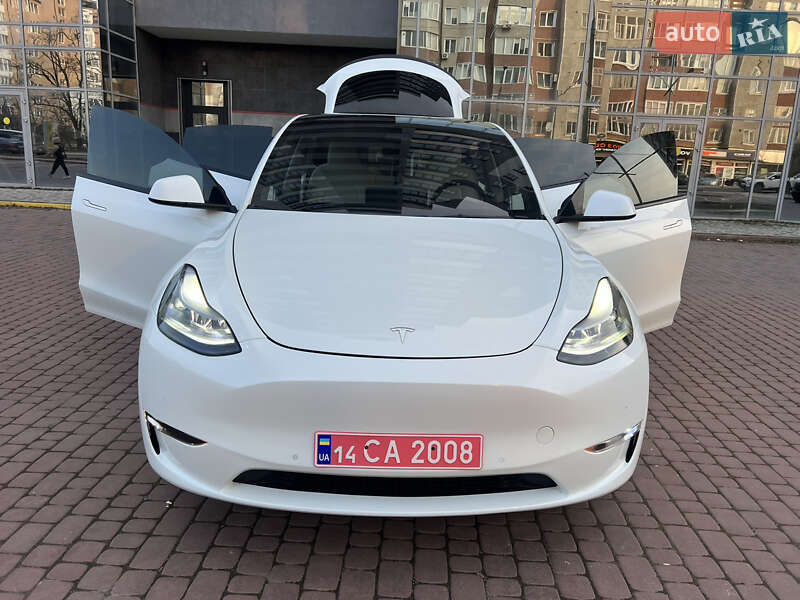 Внедорожник / Кроссовер Tesla Model Y 2022 в Ивано-Франковске