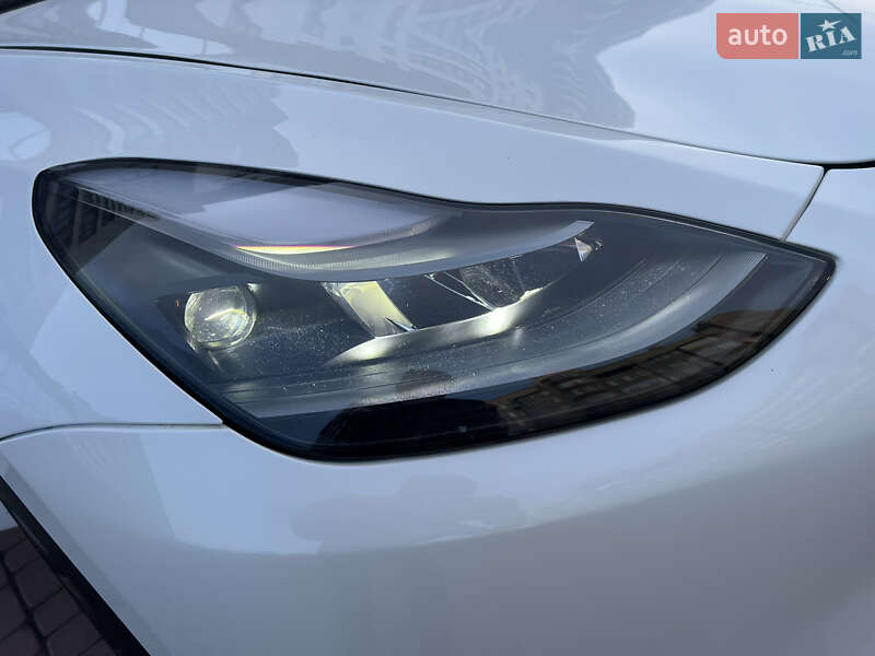 Внедорожник / Кроссовер Tesla Model Y 2022 в Ивано-Франковске