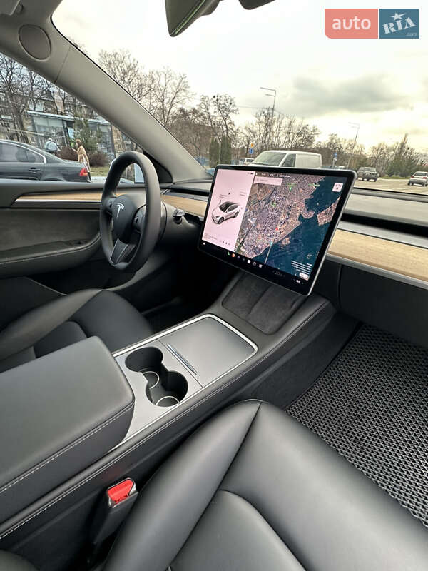 Позашляховик / Кросовер Tesla Model Y 2023 в Броварах