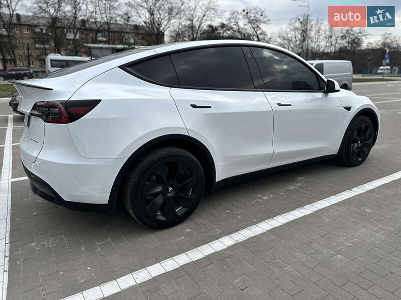 Позашляховик / Кросовер Tesla Model Y 2023 в Броварах