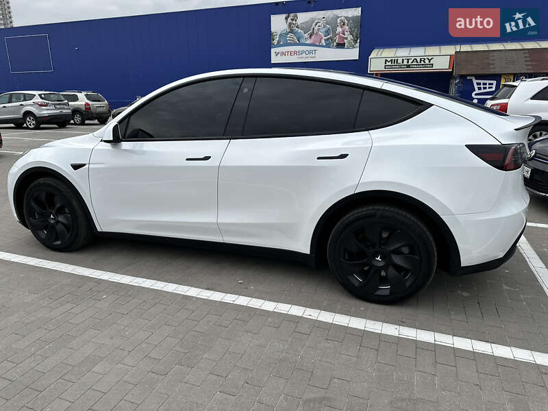 Позашляховик / Кросовер Tesla Model Y 2023 в Броварах