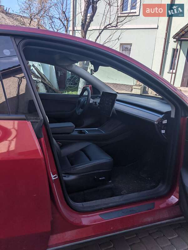 Tesla Model Y 2022 Tesla Model Y 2022