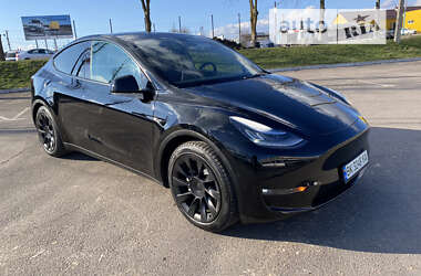 Внедорожник / Кроссовер Tesla Model Y 2022 в Ровно