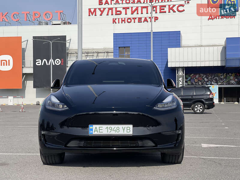 Внедорожник / Кроссовер Tesla Model Y 2023 в Днепре