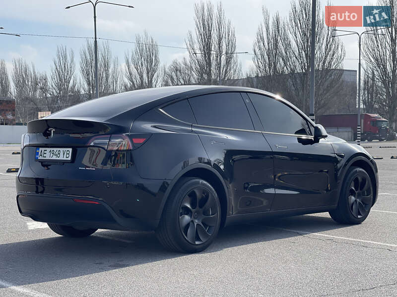 Внедорожник / Кроссовер Tesla Model Y 2023 в Днепре