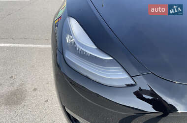 Внедорожник / Кроссовер Tesla Model Y 2023 в 