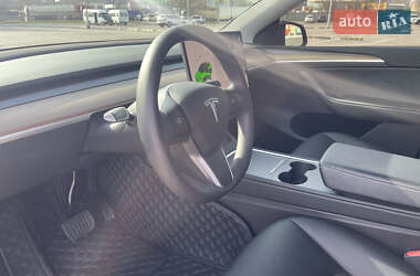 Внедорожник / Кроссовер Tesla Model Y 2023 в 