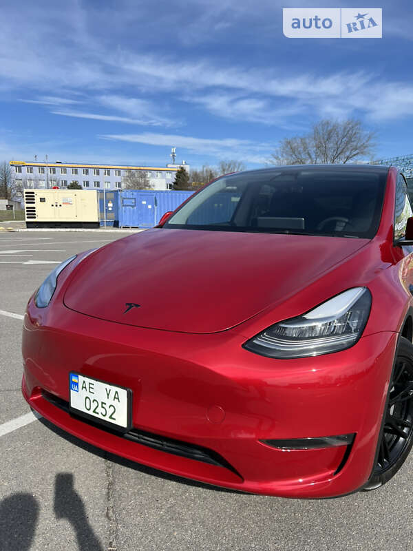 Внедорожник / Кроссовер Tesla Model Y 2023 в Днепре