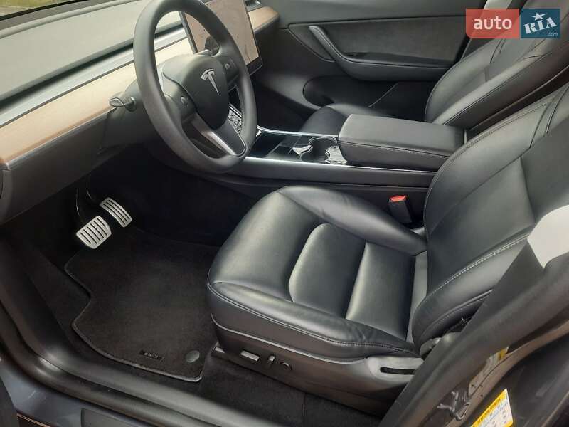Позашляховик / Кросовер Tesla Model Y 2020 в Хмельницькому фото 54 Позашляховик / Кросовер Tesla Model Y 2020 в Хмельницькому