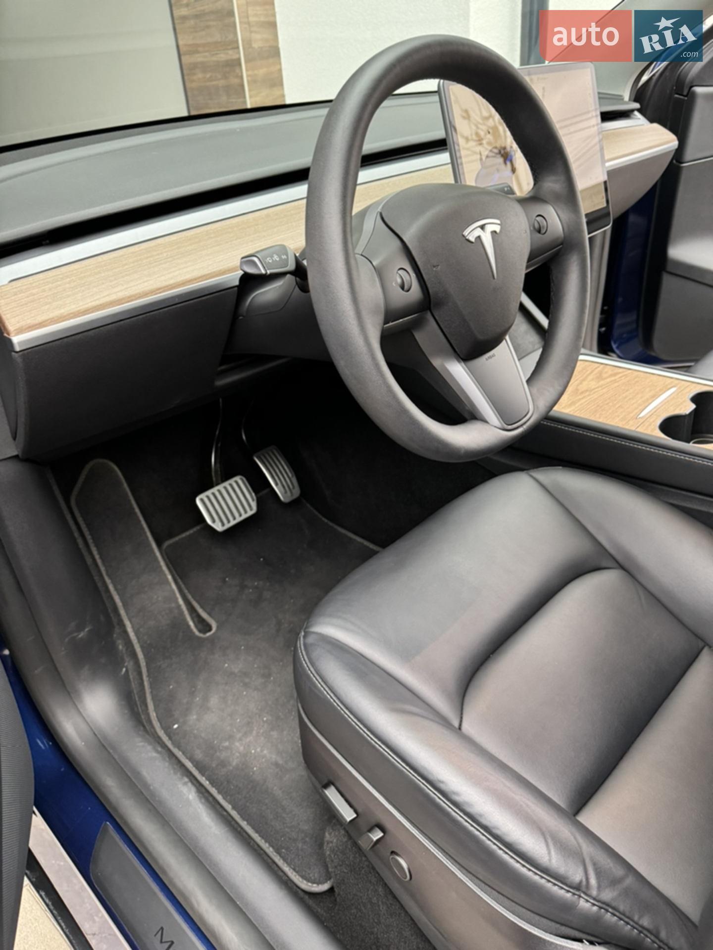 2022 Tesla Model Y - мініатюра 5